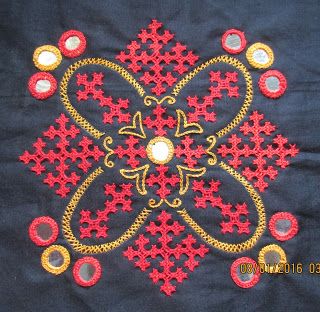 Kutch Embroidery Motifs, Gujrati Design, Kutchwork Designs, Gujrati Embroidery, Tailor Bird, Sindhi Embroidery, Yellow Kurti, Kutch Embroidery, Kutch Work Designs