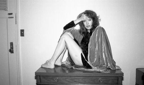 Pamela Des Barres Pamela Des Barres 60s, Pamela Des Barres, Keith Moon, Diane Arbus, Music Culture, Female Empowerment, Band Members, Gray Eyes, Jimmy Page