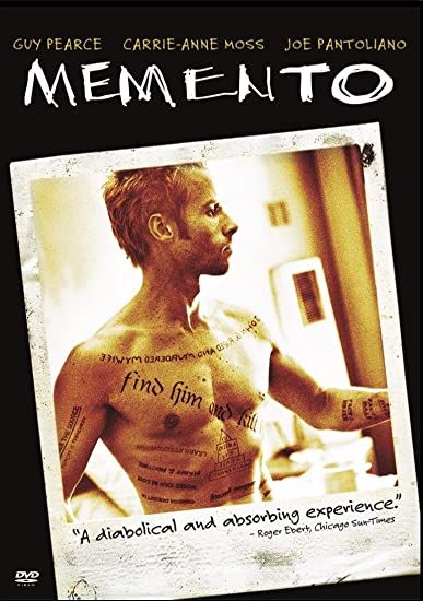 Guy Pearce Memento, Best Psychological Thriller Movies, Memento Movie, Memento Tattoo, Tattoo Movie, Psychological Thriller Movies, Nolan Film, Carrie Anne Moss, Guy Pearce