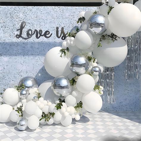 White party decorations