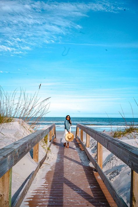 Jackson Ville Florida, Neptune Beach Florida, Jacksonville Florida Aesthetic, Florida Jacksonville, Jacksonville Beach Florida, Usa Dream, Best Romantic Getaways, Montana National Parks, Kalispell Montana