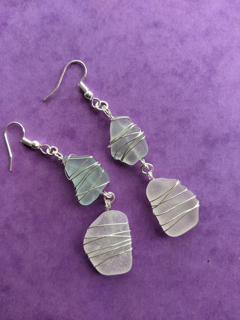 Sea Glass Wire Jewelry, Seaglass Earrings Diy, Sea Glass Earrings Diy, Seaglass Earings, Sea Glass Jewelry Diy, Sea Glass Crafts Jewellery, Sea Glass Diy, Ocean Stuff, Beach Glass Jewelry