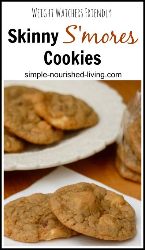 Skinny S'mores Cookies are sweet and delicious. One of the best cookies I've ever made. 130 calories, 3 Weight Watchers Points Plus (2-cookie serving). http://simple-nourished-living.com/2014/10/skinny-smores-cookies/ Weight Watcher Cookies, Small Cookies, Weight Watchers Points Plus, S Mores Cookies, Smores Cookies, Ww Freestyle, Points Plus, Ww Desserts, Diet Desserts