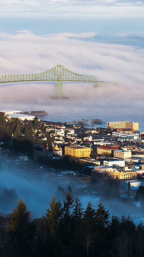 Beautiful Astoria, Oregon via keenah whisnant RePinned by : www.powercouplelife.com Astoria Megler Bridge, Goonies House, Kindergarten Cop, Oregon Aesthetic, Visit Oregon, Summer Journal, Astoria Oregon, Oregon Vacation, Portland Travel