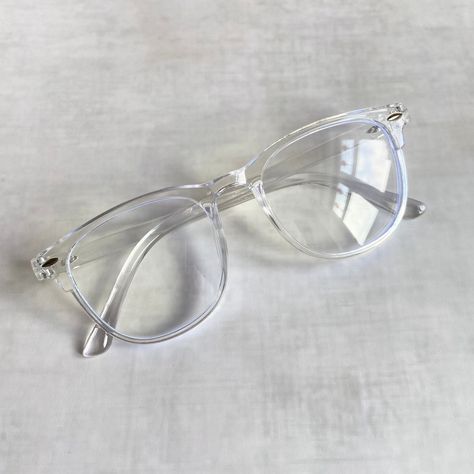 Glasses With Clear Frames, Blue Light Blocking Glasses, Cute Clear Glasses, Clear Glasses Aesthetic, Blue Light Glasses Aesthetic, Clear Framed Glasses, Clear Blue Light Glasses, Square Clear Glasses, Non Prescription Glasses