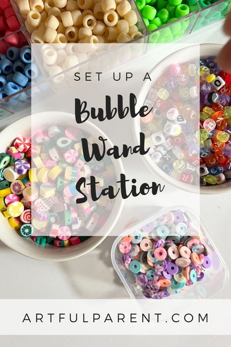 How to set up a homemade bubble wand station for kids. Let kids make their own bubble wands by setting out a few simple materials!  homemade bubble wands | diy bubble wands | bubble activities | diy bubble station | bubble ideas #bubblewand #kidsart Bubble Refill Station, Diy Bubble Station, Bubble Wand Diy, Diy Bubble Wands, Homemade Bubble Wands, Wands Diy, Bubble Station, Summer Preschool Crafts, Bubble Activities