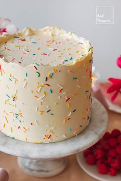 Simple Cake With Sprinkles, Bakery Themed Cake, Simple Sprinkle Cake, Vanilla Cake With Sprinkles, Small Confetti Cake, Sprinkles Wedding Cake, Pastel Sprinkle Cake, White Birthday Cake With Sprinkles, Simple Sprinkle Birthday Cake