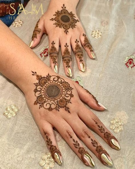 henna tattoo henna designs henna henna tattoos henna tattoo designs henna hand henna design henna tattoo design henna tattoos designs hennas hennas tattoo henna hands henna brows hennas designs henna designs easy henna haarfarbe henna brow mehndi design henna kleid henna abend kleid simple mehndi design henna augenbraue henna haarfarbe dm henna abend bridal mehndi design henna designs easy mehndi design henna design simple mehndi design henna back hand mehndi design bridal mehndi design henna ta Henna Design Mandala, Simple Mandala Henna Designs, Henna Mandala Simple, Henna Designs Circle Mandalas, Mandala Design Mehndi, Simple Mehndi Designs Mandalas, Henna Circle Designs, Henna Inner Hand, Mehndi Designs Mandalas