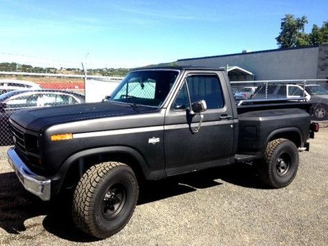 Sell used Rare 1985 Ford F150 Stepside Black 4x4 Clean New Engine W/ 7 year Warranty in Oakland, California, United States, for US $12,999.00 Pony Car, 1985 Ford F150, Old Muscle Cars, Classic Ford Trucks, Old Ford Trucks, F150 Truck, Ford Pickup Trucks, Old Fords, Oakland California