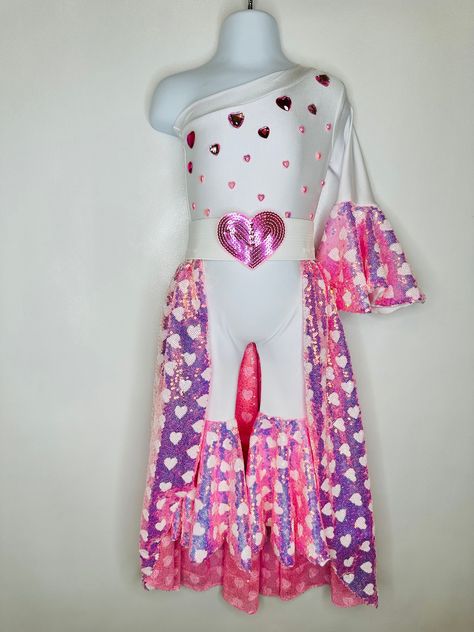 Valentines Pageant Outfit Of Choice, Valentines Pageant Wear, Pageant Outfit Of Choice, Pageant Ooc, Tour Costumes, Pageant Life, Kids Pageant, Pageant Outfits, Pageant Wear