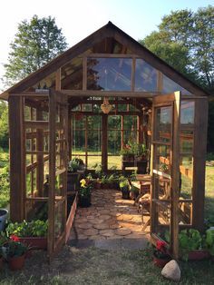 Diy Hothouse Green Houses, Small Home Greenhouse, Home Built Greenhouse, Green House Backyard, Aesthetic Green House, Garden Box Ideas, Diy Greenhouse Cheap, Diy Greenhouse Cheap Easy, Home Garden Aesthetic