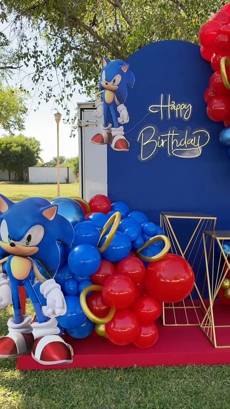 Instagram video by Portedecoraciones • Oct 21, 2022 at 10:10 AM Sonic Balloon Decor, Sonic Balloon Garland, Sonic Decoration Ideas, Sonic Backdrop Ideas, Sonic Birthday Party Decorations, Sonic Party Ideas Decoration, Sonic Birthday Party Ideas, Sonic Birthday Party, Sonic Birthday Cake