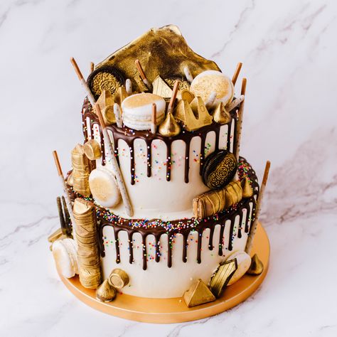 Seeing this cake always brings out the inner child in me with it all these candies on it! 🥰 Chocolate Overload Cake, Golden Galaxy, Chocolate Hazelnut Cake, Tier Cakes, Chocolate Truffle Cake, Cookie Sticks, Two Tier Cake, Hazelnut Cake, Birthday Cartoon