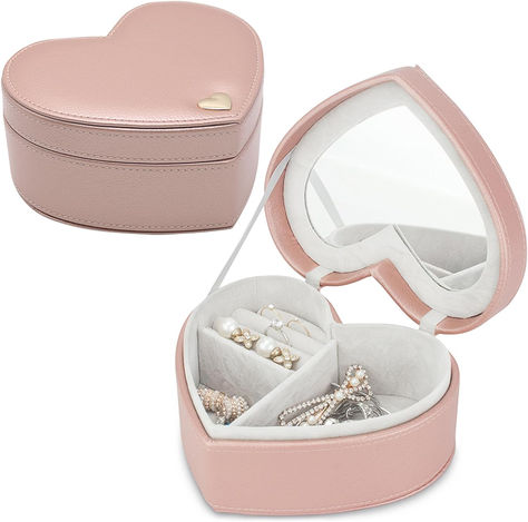 This portable jewelry box features a spacious main compartment, a convenient smaller compartment and four ring rolls, allowing you to store and organize your necklaces, rings, earrings, watches and cosmetics effectively.😍 *This post contains affiliate link, which means I may earn commission if you make a purchase through this link.* Portable Jewelry Organizer, Valentines Day Gifts For Friends, Pink Jewelry Box, Girls Jewelry Box, Champagne Pink, Heart Shape Box, Heart Shaped Jewelry, Jewelry Organizer Box, Pink Jewelry