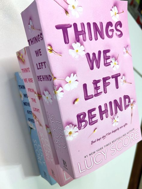 Things We Left Behind, Free Romance Novels, Clean Romance Books, Lucy Score, Best Books For Teens, Books To Read In Your 20s, Books To Read Before You Die, Books To Read For Women, Books To Read Nonfiction