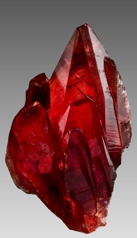 Northern Cape, Magnum Opus, Pretty Rocks, Cool Rocks, Beautiful Rocks, Mineral Stone, Minerals And Gemstones, Rocks And Gems, Ruby Gemstone