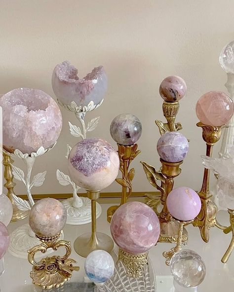 Goddess Provisions on Instagram: “We've never thought of using candlestick holders as crystal ball stands 😍 🌈TheMoreYouKnow🌈 📸: @_stalktheground_ #crystalshop #crystalball…” Crystal Collection Display, Goddess Provisions, Crystal Room Decor, Crystal Room, Crystal Vibes, Displaying Crystals, Crystal Holder, About Crystals, Crystal Garden