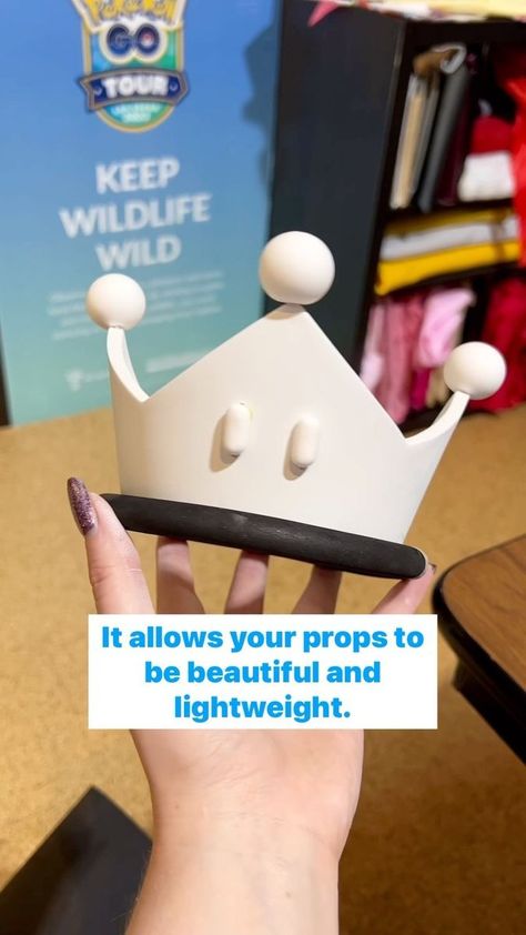 Have you used foam clay before? 👀 This stuff is seriously amazing if you wanna make props, decorations, of whatever your heart desires. My Super Crown would not be possible without this stuff. I’ve seen some friends do super cool things with this stuff! I know @cosplaychoco used it to make gorgeous details by using the stuff in silicone molds. I’m super excited that most of the foam work on my Bowsette style Piranha Plant cosplay is almost done! I spent most of the weekend sanding and priming Cosplay Crown Diy, Making Cosplay Props, Foam Clay Cosplay, Foam Mask Diy, Things To Make With Foam Clay, Plant Cosplay, Cosplay Props Diy, Foam Cosplay Diy, Foam Clay Crafts