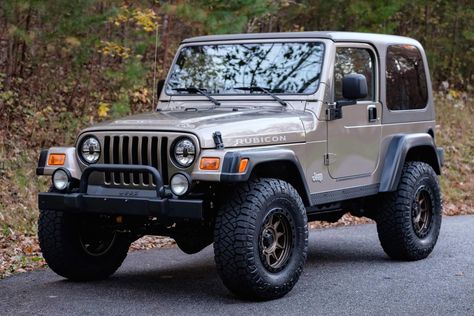 2003 Jeep Wrangler Tj, Tj Jeep Wrangler, Gage Aesthetic, Jeep Wrangler Tj Accessories, Jeep Wrangler Tires, Jeep Wrangler Grill, Mobil Jeep, 1998 Jeep Wrangler, 2003 Jeep Wrangler