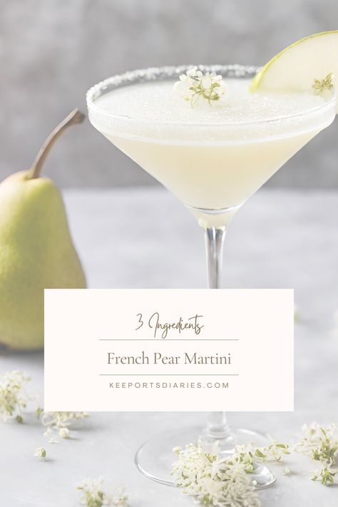 This three ingredient drink is a balanced and seductive mix of sweet pear, floral elderflower and tart lemon. Pear Liquor Cocktails, Pear Fizz Cocktail, French Pear Martini, Pear Martini With Elderflower, Pear Martini Recipe Vodka, Pear Vodka Drinks, Pear Martini Recipe, Elderflower Martini, Prosecco Cocktail Recipes