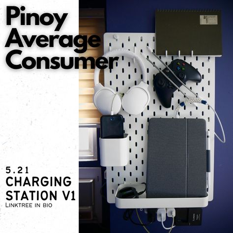 Ikea Charging Station Ikea Charging Station, Skadis Pegboard, Ikea Skadis, Desk Setups, Small Containers, Desk Setup, Peg Board, Charging Station, Desk