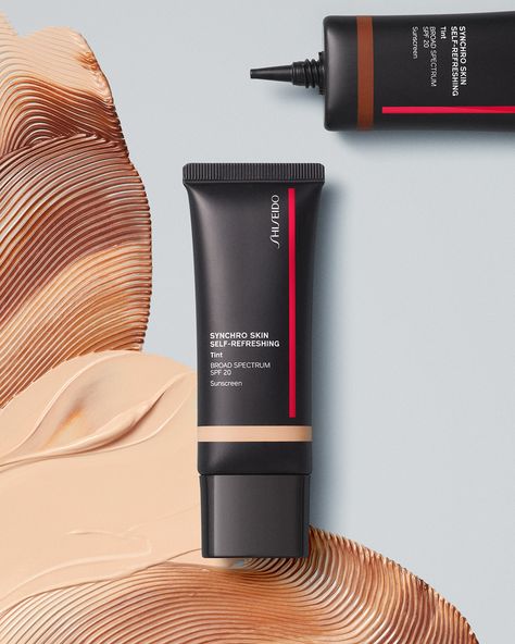 Lock in moisture and even your skin tone in one simple step. Infused with skincare ingredients like hyaluronic acid and squalane, SYNCHRO SKIN SELF-REFRESHING Tint delivers an instant burst of hydration that lasts all day. Plus, the crease-proof, waterproof, shine-resistant, and transfer-resistant formula offers 12 hours of natural-looking coverage. Shop now @sephora. #SynchroSkin #ShiseidoMakeup #JapaneseBeauty The post SHISEIDO: Lock in moisture and even your skin tone in one simple step. Infu Shiseido Makeup, Cosmetics Photography, Cosmetic Packaging, Skincare Ingredients, Hyaluronic Acid, Skin Tone, Your Skin, Sephora, Sunscreen