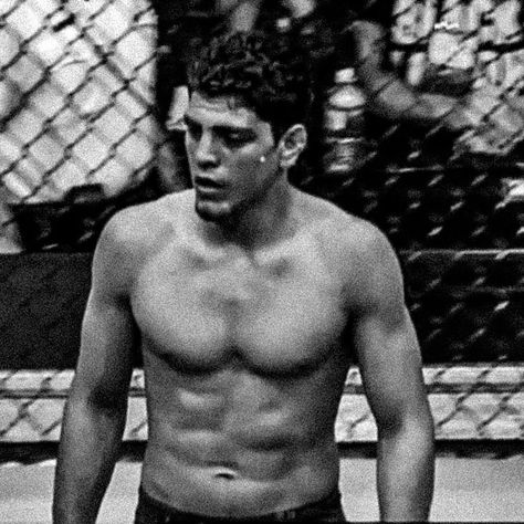 Nick Diaz Aesthetic, Nick Diaz Ufc, Nick Diaz Pfp, Nick Diaz Wallpaper, Mma Fighters Men, El Cucuy, Diaz Ufc, Diaz Brothers, Nick Diaz