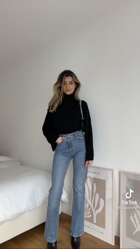 Business Casual For Teens, Business Casual Outfits For Teens, Goals Motivation Quotes, Millionaire Affirmations, Business Makeup, Dubai Summer, Looks Jeans, Nyc Style, Winter Fashion Outfits Casual