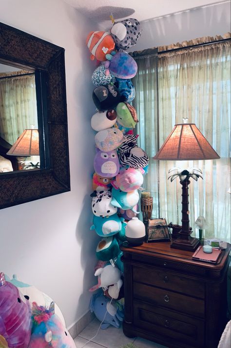 Big Squishmallow Storage, What To Do With Squishmallows, Squishmallows Storage Diy, Storage For Squishmallows, Hanging Squishmallows, Mini Squishmallows Storage, Displaying Squishmallows, Squishmellow Storage Idea, How To Organize Squishmallows