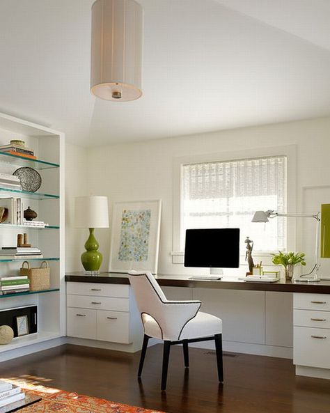 Minimalist Home Office Black and White Home Office Space with stylish furnishings Desk Under Window, Minimalist Home Office, Contemporary Home Office, Beautiful Interior Design, Built In Desk, Modern Home Office, Home Office Space, A Desk, A Living Room