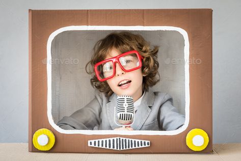 Child playing with cartoon TV by yarruta. Child playing with cardboard box TV. Kid having fun at home. Video blogging concept Deco Tv, Child Playing, Diy Kids Toys, Home Video, Background Watercolor, English Activities, Box Tv, Kids Tv, Cardboard Crafts