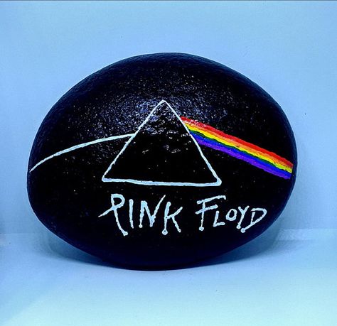 Check out this item in my Etsy shop https://www.etsy.com/listing/590389830/large-hand-painted-pink-floyd-beach Black Rock Painting, Rock Painting Ideas Black, Pink Floyd Diy Crafts, Rock Painting Music, Pink Painted Rocks Ideas, Painted Rocks Black Background, Pink Floyd Logo, Rock Band Painted Rocks, Abstract Art Painting Techniques