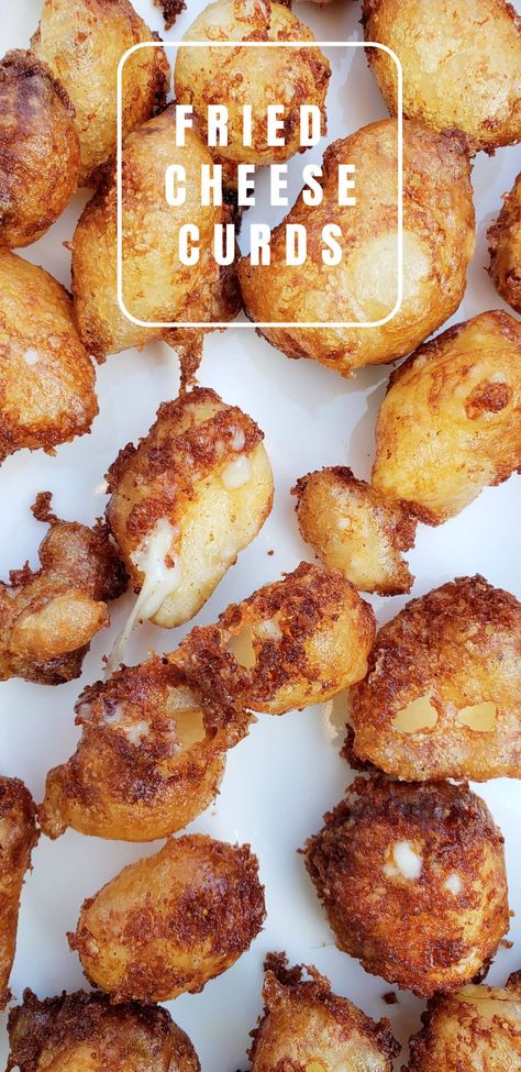 fried cheese curds (oh baby!) - The Culinary Chase Deep Fried Cheese Curds, Fried Mozzarella Sticks, Cheese Curds Recipe, Mozzerella Cheese, Cheese Curls, Fried Mozzarella, Fried Cheese Curds, Babybel Cheese, Cheesy Snack