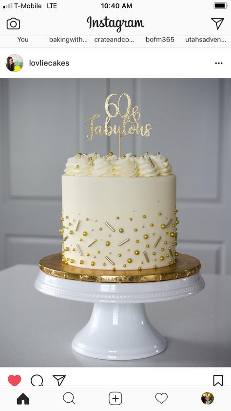 Sixty Birthday Cake Ideas For Women, 30 Th Anniversary Cake, Cake Ideas 50th Birthday Women, 50th Birthday Cake Simple, Women Bday Cake, Birthday Cake Fondant Woman, 26th Birthday Shoot Ideas, 60 Birthday Cake For Women Mom, 60 Th Birthday Cake Woman