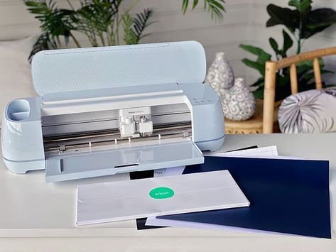 Cricut Maker3, Cricut Maker 3, Cricut Mat, Smart Materials, Cricut Tips, Infusible Ink, Must Have Tools, Basic Tools, Cricut Projects Vinyl