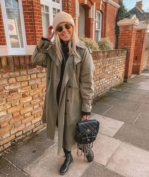 RUBY HOLLEY on Instagram: “Sunny mornings making this first week of January slightly easier ☀️” Ruby Holley, Black Casual Outfit, Olive Trench Coat, Fall Thrift, Airport Outfits, Fall Attire, Brain Cells, Weather Wear, Autumn Outfits