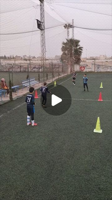 Coach Faouzi Haddar on Instagram: "Warm up passing drill  passing and go  U10 U9 U8 PASSE APPUI REMIS #football #training #practice" Passing Drills, Football Practice, Soccer Drills, Football Training, Soccer Games, April 7, Drills, Soccer, Train