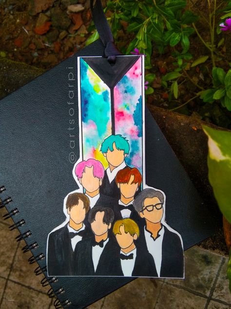 #bts #suga#btsfam #btslove#handmade #bookmarks Bts Bookmark, Fish Drawing For Kids, Army Crafts, Disney Canvas Art, Handmade Bookmarks Diy, Naruto Sketch Drawing, Boho Art Drawings, Creative Bookmarks, Art Painting Tools