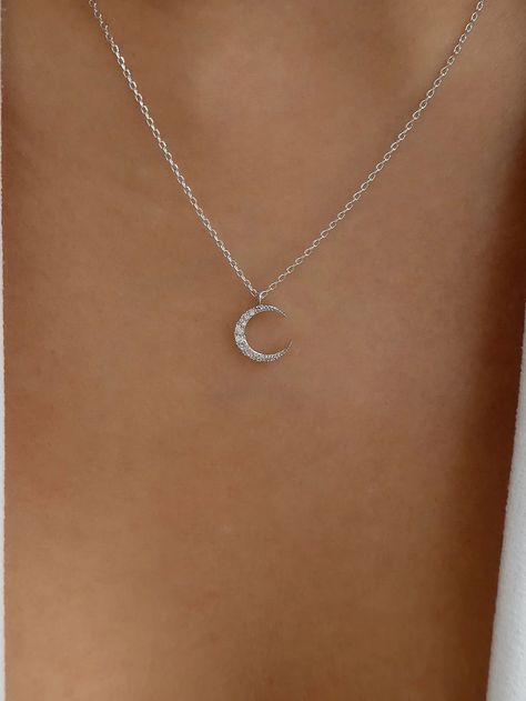 Silver Fashionable   Zinc Alloy  Pendant Necklaces Embellished   Jewelry Silver Jewellry, Surf Jewelry, Moon Necklace Silver, Preppy Jewelry, Pretty Jewelry Necklaces, Moon Pendant Necklace, Jewelry Accessories Ideas, Classy Jewelry, Jewelry Lookbook