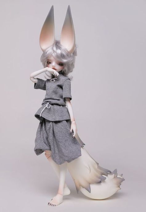 Wolf Boy, Dolls Outfits, Fantasy Art Dolls, Kawaii Doll, Fantasy Doll, Anime Figurines, No Face, Poses References, Jointed Dolls