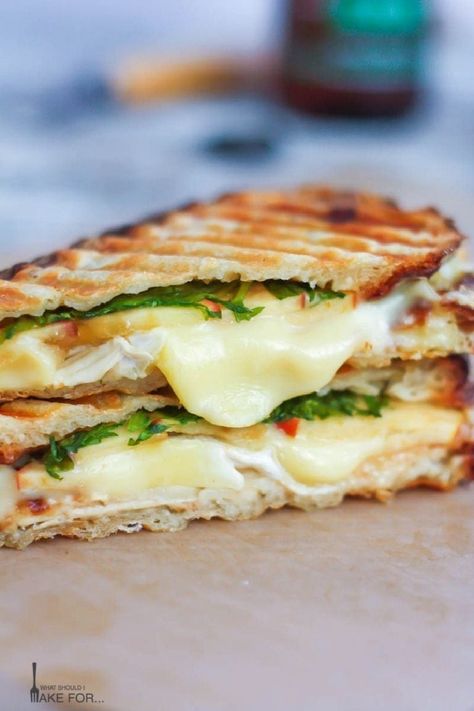 25 Best Panini Recipes from RecipesForHolidays.com #best #panini #recipes #RecipesForHolidays Fresh Mozzarella Sandwich, Best Panini Recipes, Chicken Pesto Panini, Caprese Panini, Turkey Panini, Cheese Panini, Pepperoni Chicken, Grilled Sandwiches, Mozzarella Sandwich