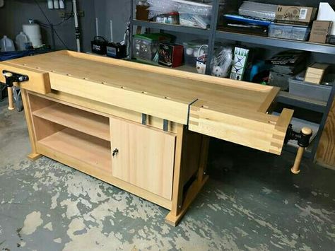 Craftsman Workbench, Workbench Designs, Workbench Plans Diy, Woodworking Bench Plans, Diy Workbench, Workbench Plans, Garage Work Bench, Rockler Woodworking, Woodworking Workbench