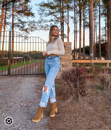 Casual winter outfit, Abercrombie jeans, straight leg jeans, 90s jeans, dolce vita caster boots, heeled boots, neutral outfit, turtleneck, casual chic style Top: zoeyandopal.com Follow my shop @kristinendalton on the @shop.LTK app to shop this post and get my exclusive app-only content! #liketkit #LTKsalealert #LTKSeasonal #LTKshoecrush @shop.ltk https://liketk.it/3v11j Winter Outfit With Ankle Boots, Straight Leg Winter Outfit, Shoes To Wear With 90s Straight Leg Jeans, Winter Outfits With Heel Boots, How To Style Jeans And Boots, Straight Leg Jean With Ankle Boots, Jeans With Boots Outfit Winter, Jeans Boots And Sweater Outfit, Dolce Vita Shoes Outfit