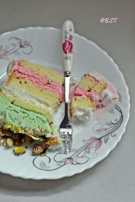 Cassata Ice Cream Cake Casata Cake Ice Cream, Casata Cake, Cassata Ice Cream, Sicilian Desserts, Cassata Cake, Gourmet Lunch, Pistachio Ice Cream, Indian Dessert, Cold Desserts