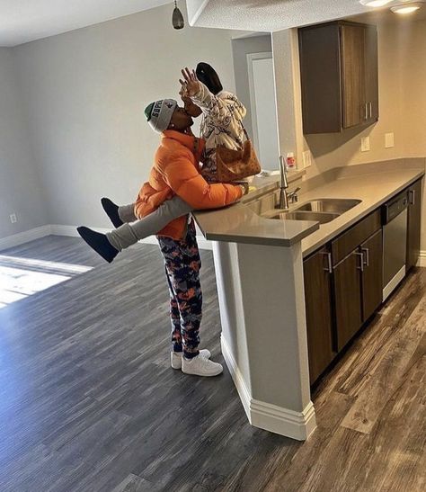 Couples Apartment Goals, Apartment With Boyfriend, Couple Apartment, Couples Apartment, Nursing Goals, Black Relationship Goals, Me And Bae, A Vision Board, Black Couple