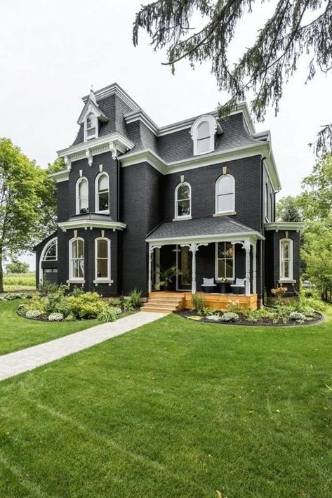 Victorian Houses Black Victorian House, Black Houses, Victorian Style Homes, Front Porch Design, Victorian Architecture, Victorian House, Porch Design, Gothic House, Dream House Exterior