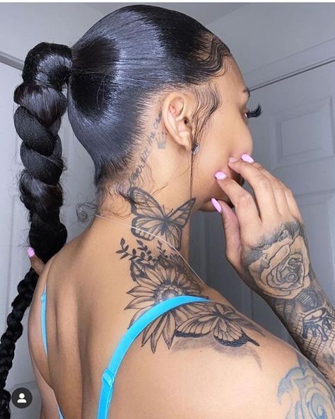 Neck Tattoo Sleeve Women, Neck And Back Tattoo, Cute Neck Tattoos For Women, Side Neck Tattoos Women, Women Neck Tattoo, Neck Tattoo Cover Up, Hairstylist Tattoos, Butterfly Neck Tattoo, Side Tattoos Women