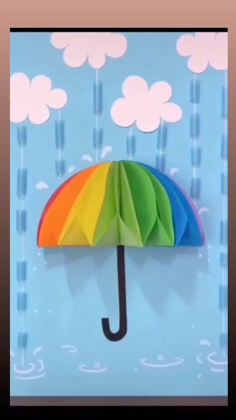 Rainy Day Crafts For Kids, Umbrella Craft, Cool Umbrellas, Rainy Day Crafts, Seni Dan Kraf, Easy Halloween Crafts, Rain Umbrella, Origami Crafts Diy, Fall Crafts For Kids