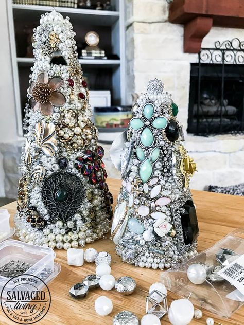 finished jewelry trees Diy Jewelry Tree, Diy Vintage Jewelry, Vintage Jewelry Tree, Jewelry Tree Craft, Jewelry Tree Diy, Grandma Jewelry, Diy Boxes, Jewelry Trees, Storage Ideas Diy