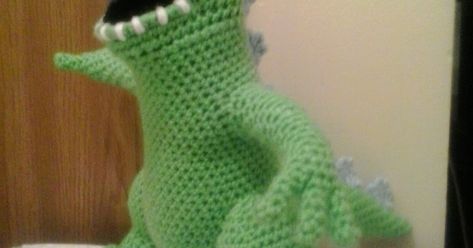 A Character, Crochet Amigurumi, Crochet Projects, Dinosaur Stuffed Animal, Amigurumi, Yarn, Toys, Crochet, Disney